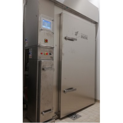 SMOKED FISH PROCESSING CHAMBER (HEATING-COOLING) (1 TROLLEYS)