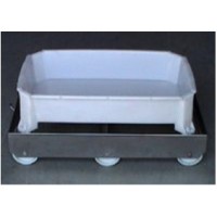 CART FOR THE TRANSPORTATION OF PLASTIC CONTAINERS