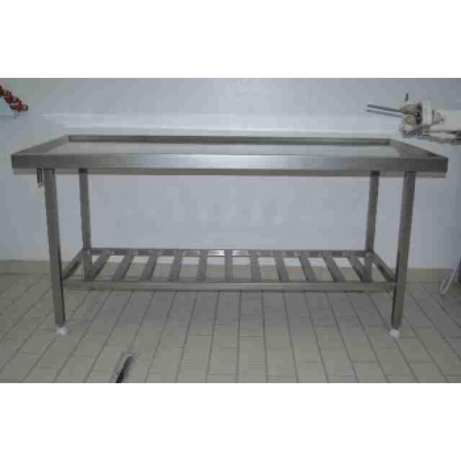 WORKBENCH FOR THE FILLING MACHINE