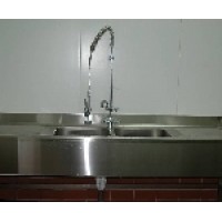 WORKBENCH WITH 1 BASIN FOR WASHING 
