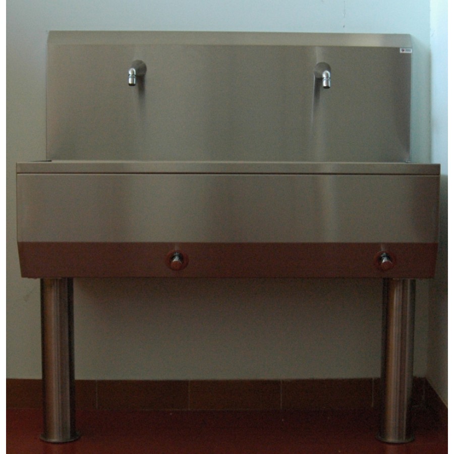 WASH BASIN WITH TWO TAPS