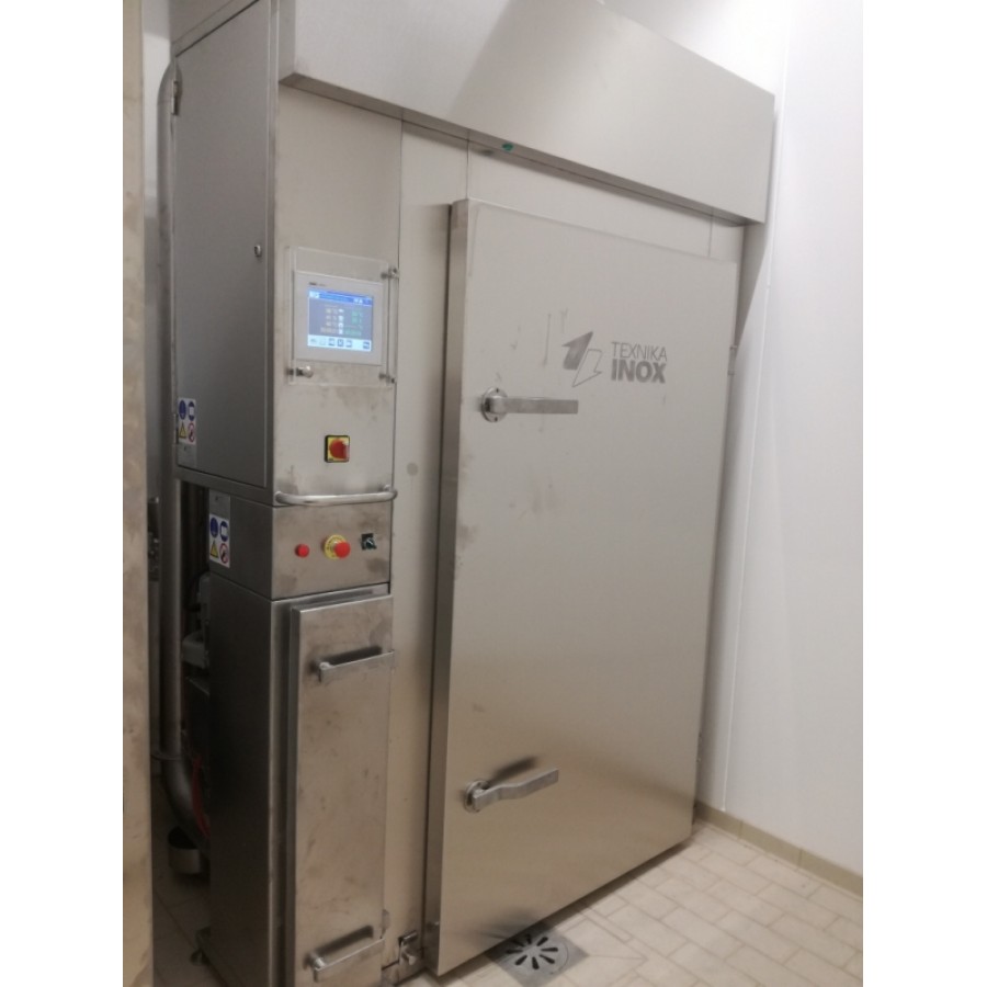 ELECTRICALLY HEATED CHAMBER FOR THE TREATMENT OF MEAT (1 TROLLEY
